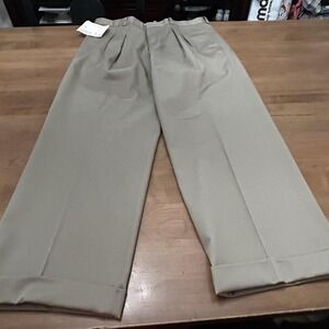 LL Bean Pants Mens 36 Khaki Pleated Cuffed Dress Slacks Poly Cotton Classic Fit